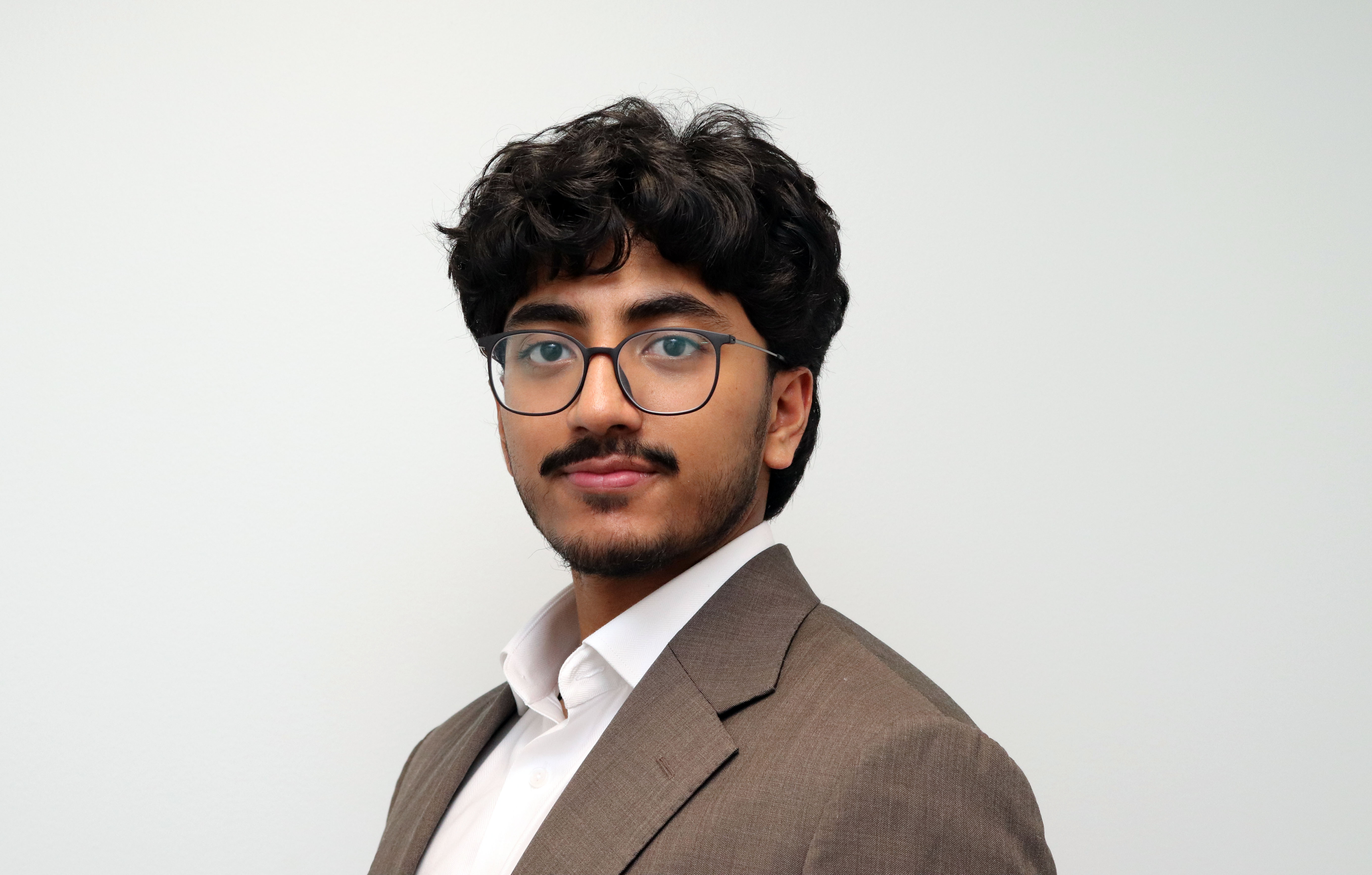 Dev Paul Photo